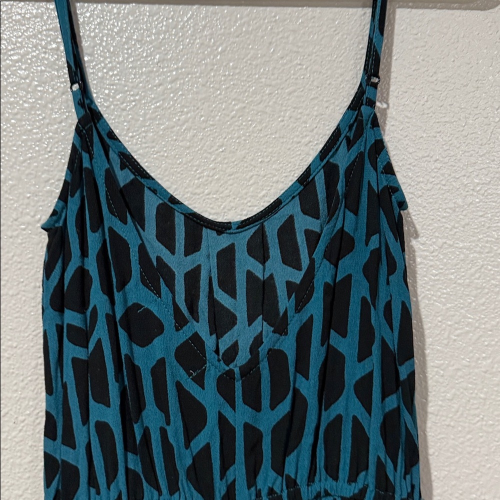 Geometric Black and Blue Jumpsuit - Picture 5 of 6